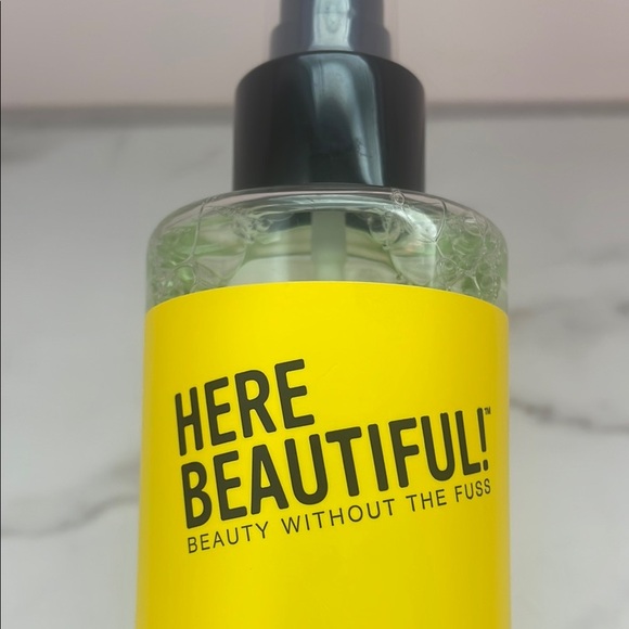 Here Beautiful! Toning Facial Mist new size 8 fl oz - Picture 2 of 4